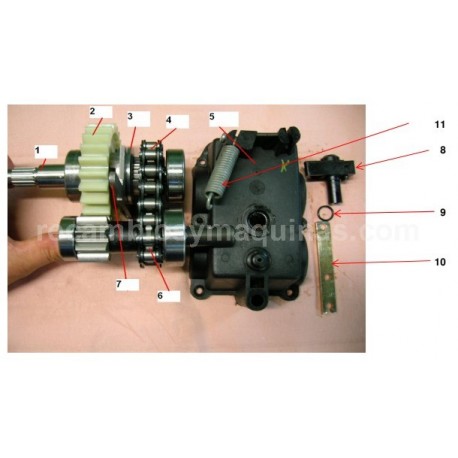 Piñon plastico INVERSOR Motoazada Partner 5110 5112